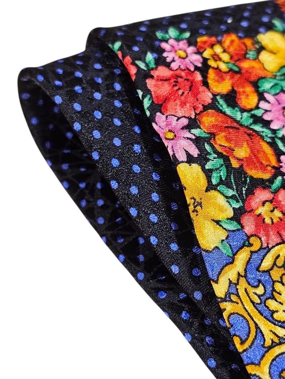 GIANNI VERSACE TIE - Picture 4 of 16